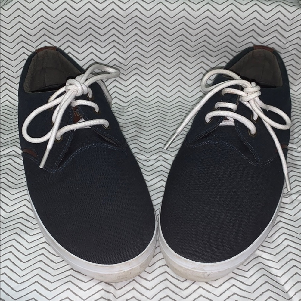 Quiksilver Size 9 Blue Canvas Shoes